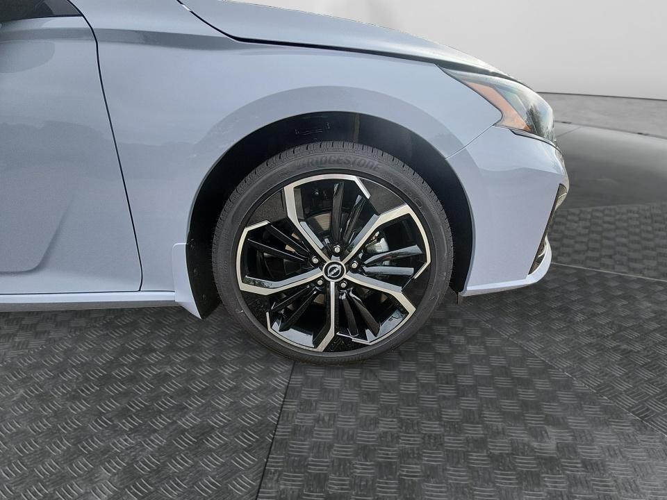 2026 Nissan Altima SR