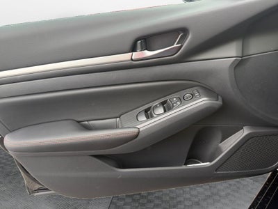 2026 Nissan Altima SR