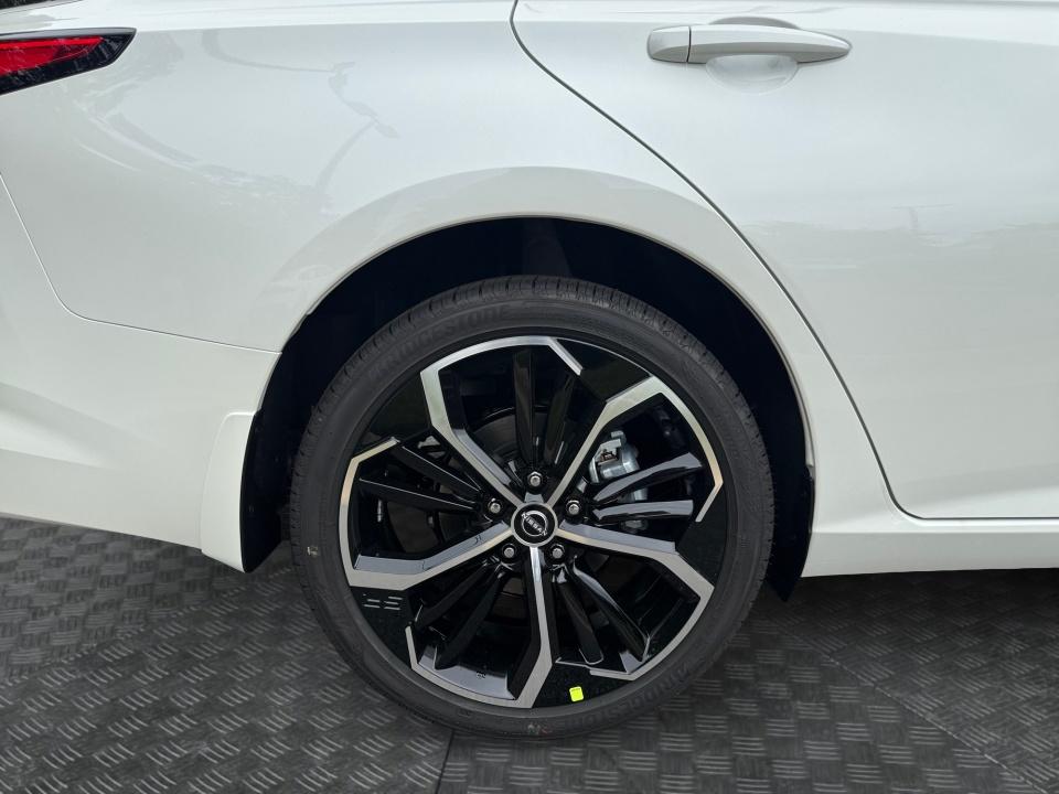 2026 Nissan Altima SR
