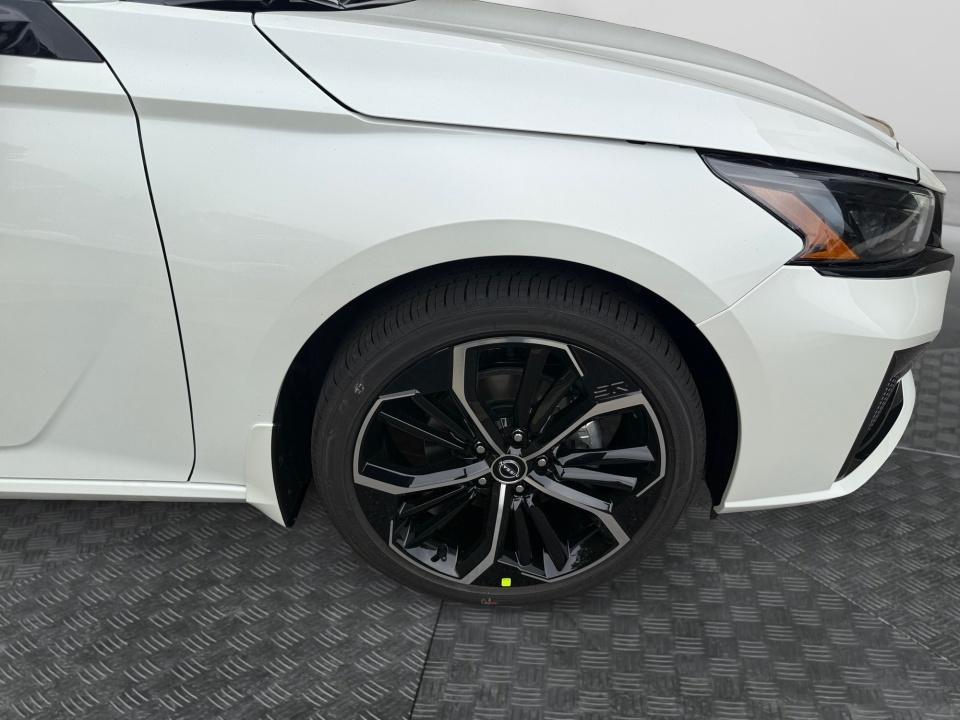 2026 Nissan Altima SR
