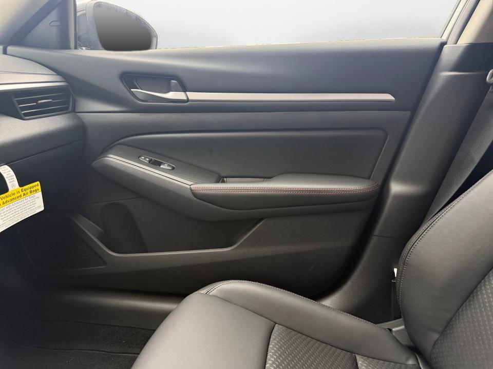 2026 Nissan Altima SR