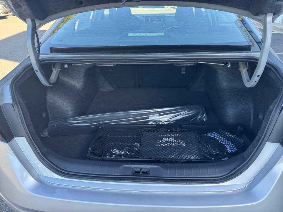 2025 Nissan Altima SV FWD