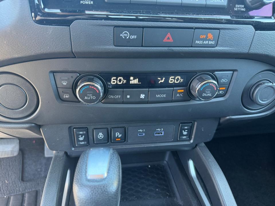 2024 Nissan Frontier SV