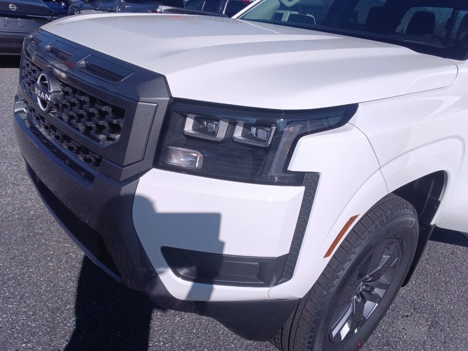 2026 Nissan Frontier Crew Cab SV 4x2