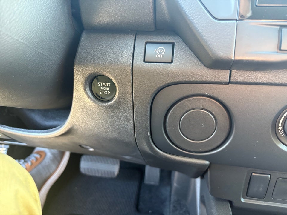 2026 Nissan Frontier Crew Cab SV 4x2