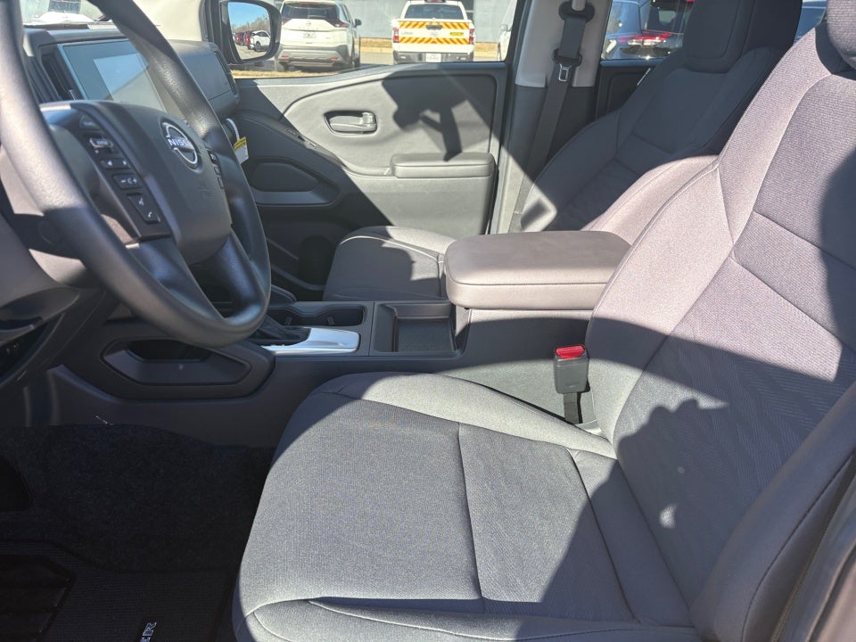 2026 Nissan Frontier Crew Cab SV 4x2