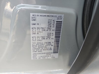 2025 Nissan Frontier Crew Cab PRO-4X 4x4