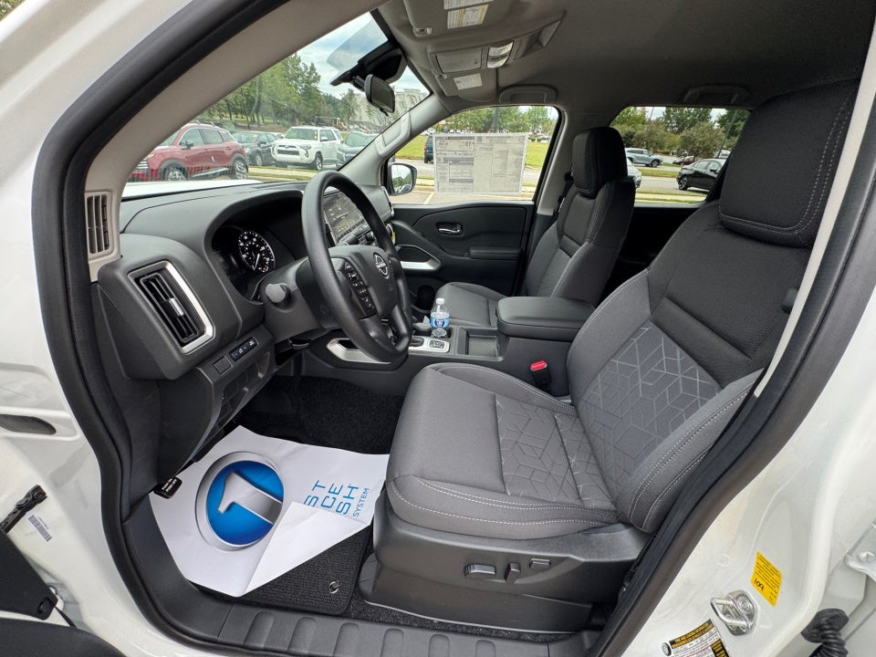 2026 Nissan Frontier Crew Cab SV 4x4