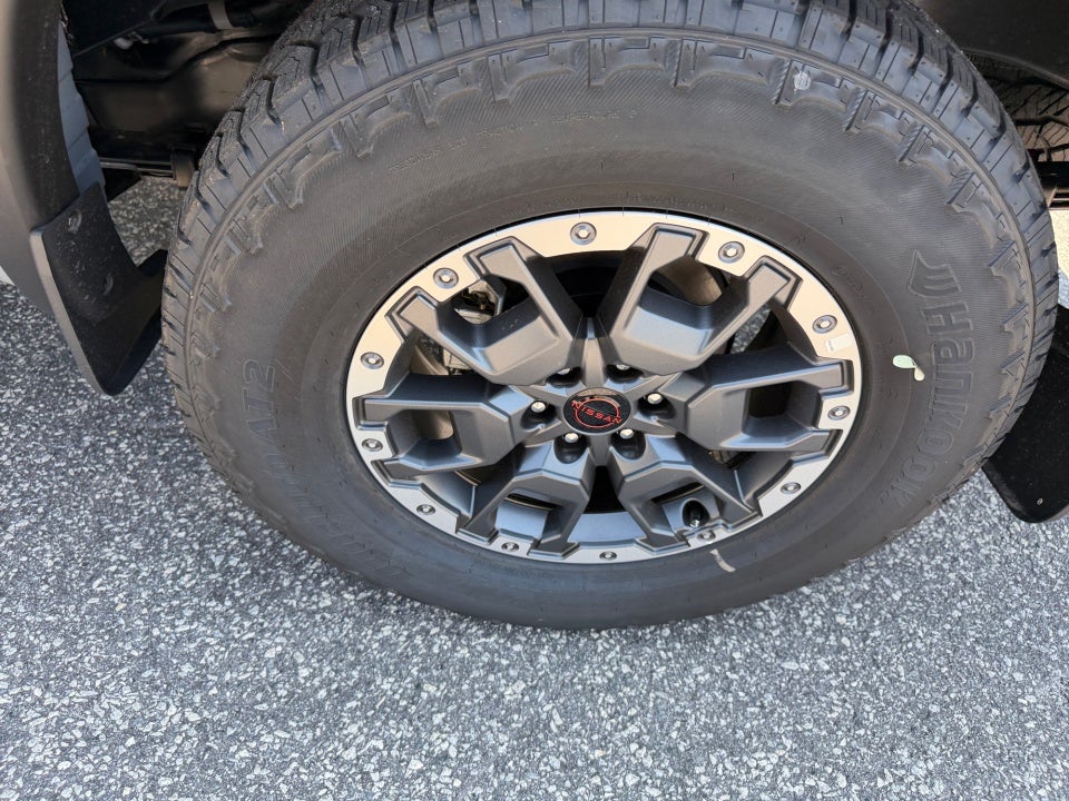 2026 Nissan Frontier Crew Cab PRO-4X 4x4