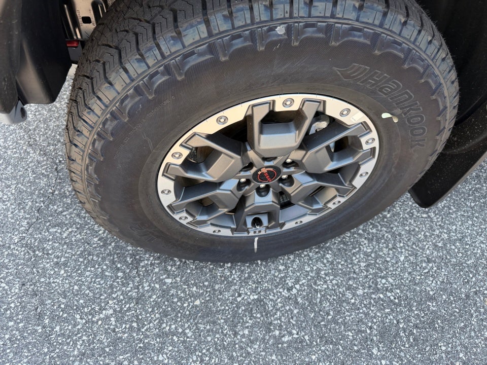 2026 Nissan Frontier Crew Cab PRO-4X 4x4