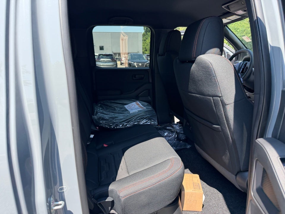 2026 Nissan Frontier Crew Cab PRO-4X 4x4