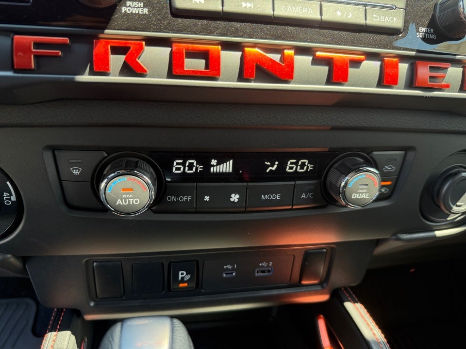 2025 Nissan Frontier Crew Cab PRO-4X 4x4