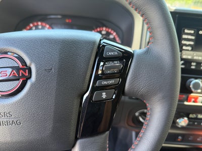 2025 Nissan Frontier Crew Cab PRO-4X 4x4