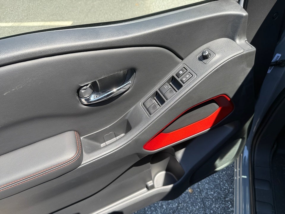 2025 Nissan Frontier Crew Cab PRO-4X 4x4