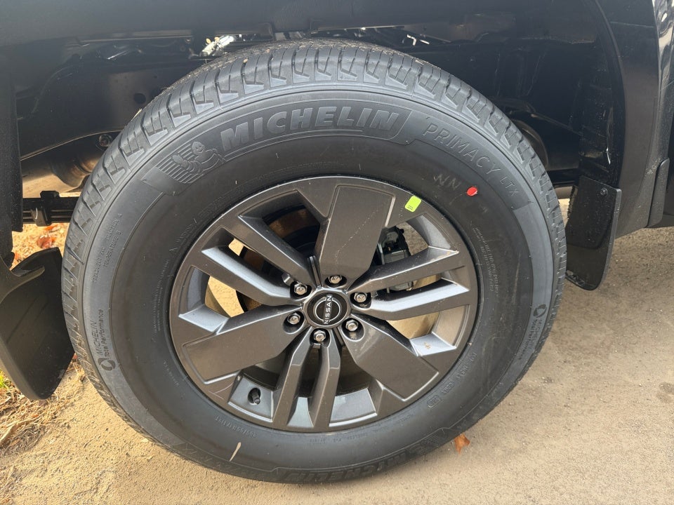 2026 Nissan Frontier Crew Cab SV 4x4