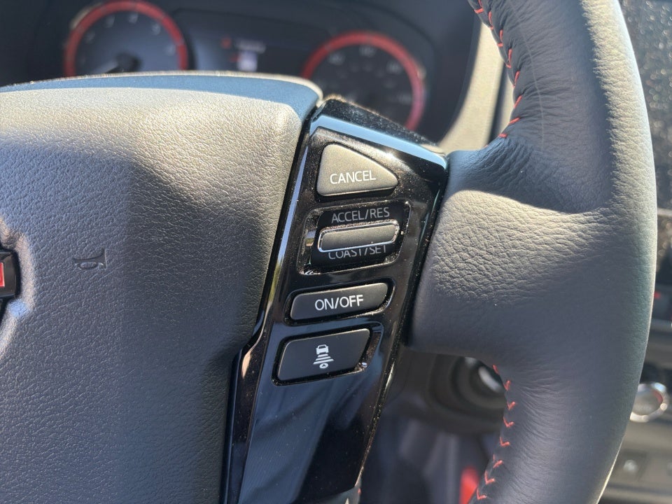 2026 Nissan Frontier Crew Cab PRO-4X 4x4