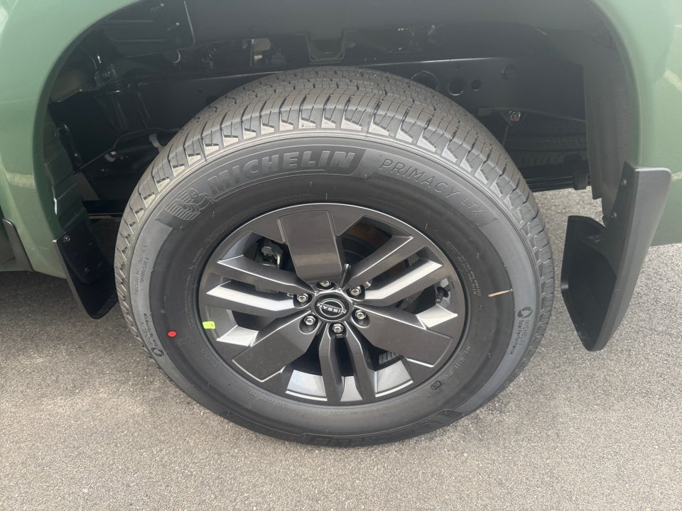 2026 Nissan Frontier Crew Cab SV 4x4