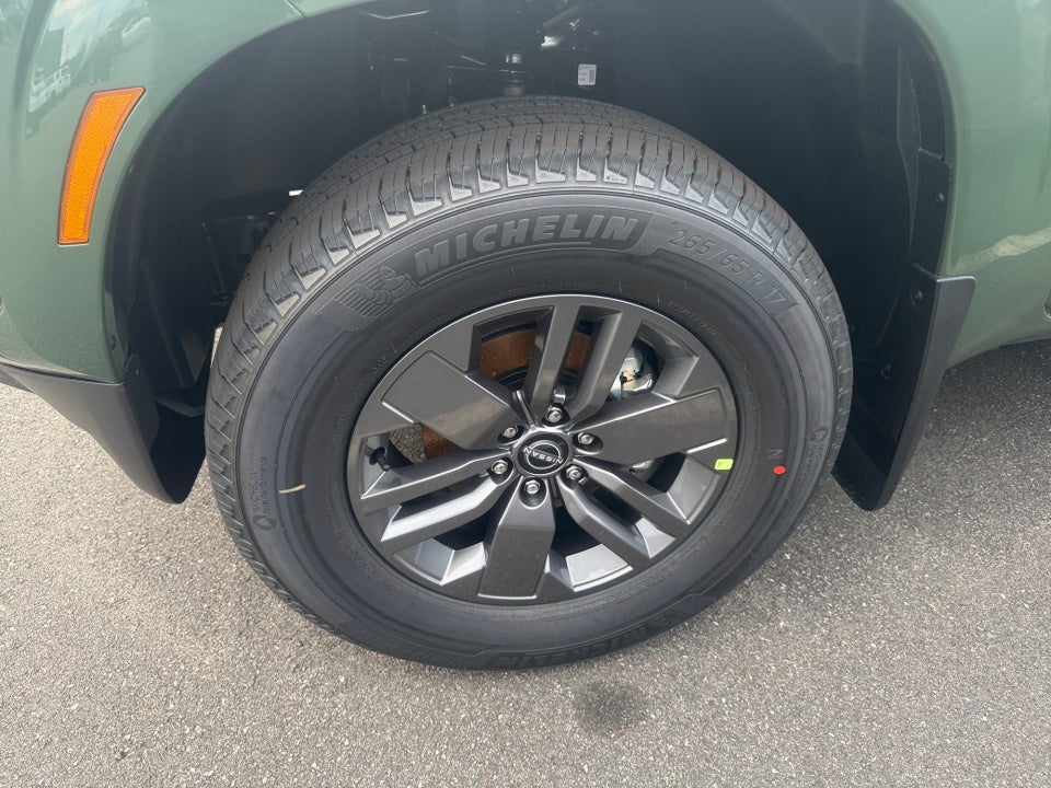 2026 Nissan Frontier Crew Cab SV 4x4