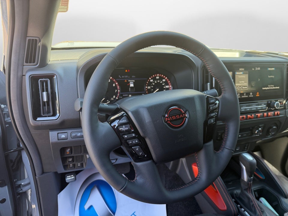 2026 Nissan Frontier Crew Cab PRO-4X 4x4