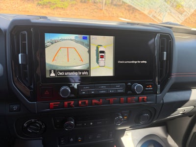 2026 Nissan Frontier Crew Cab PRO-4X 4x4