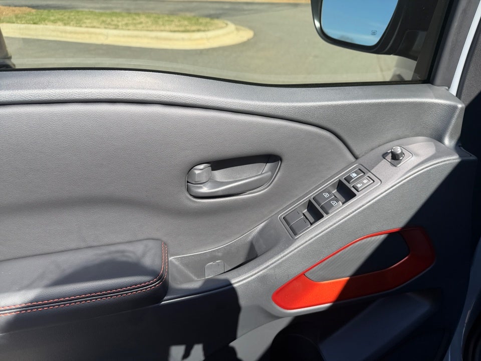 2026 Nissan Frontier Crew Cab PRO-4X 4x4