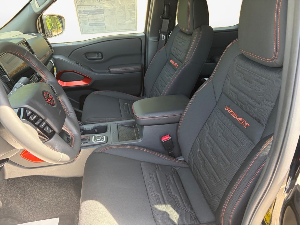 2026 Nissan Frontier Crew Cab PRO-4X 4x4