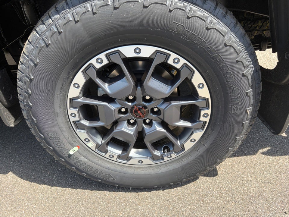 2026 Nissan Frontier Crew Cab PRO-4X 4x4