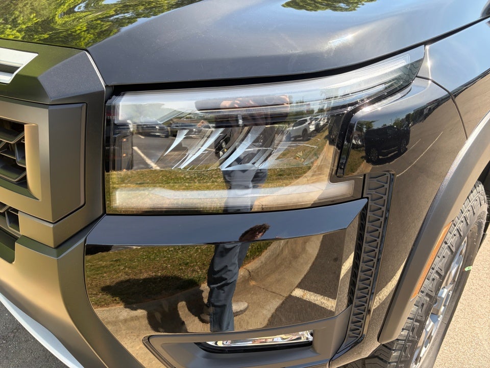 2026 Nissan Frontier Crew Cab PRO-4X 4x4