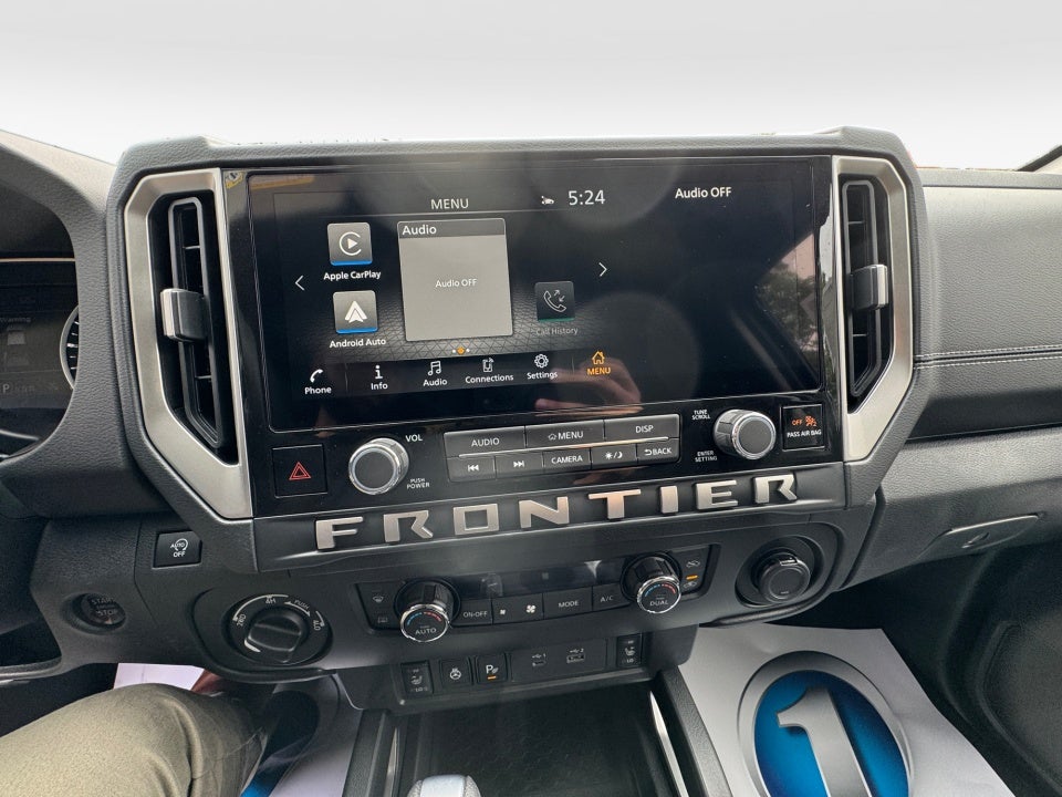 2026 Nissan Frontier Crew Cab SV 4x4