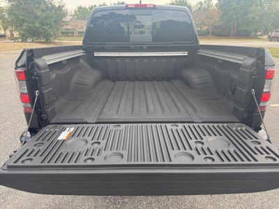 2026 Nissan Frontier Crew Cab PRO-4X 4x4