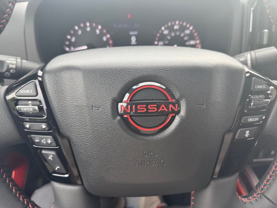 2026 Nissan Frontier Crew Cab PRO-4X 4x4