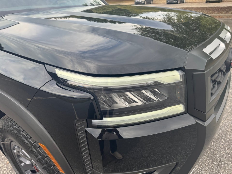 2026 Nissan Frontier Crew Cab PRO-4X 4x4