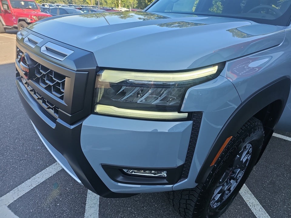 2026 Nissan Frontier Crew Cab PRO-4X 4x4