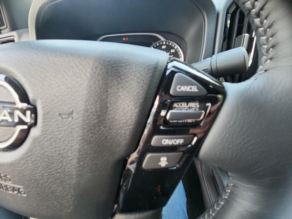 2027 Nissan Frontier SV