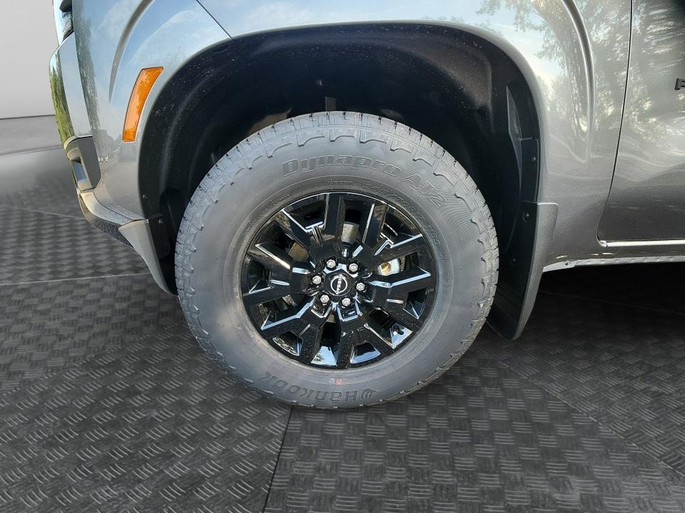 2027 Nissan Frontier SV