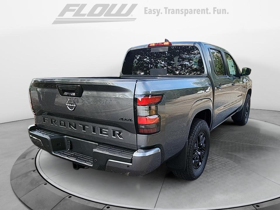 2027 Nissan Frontier SV