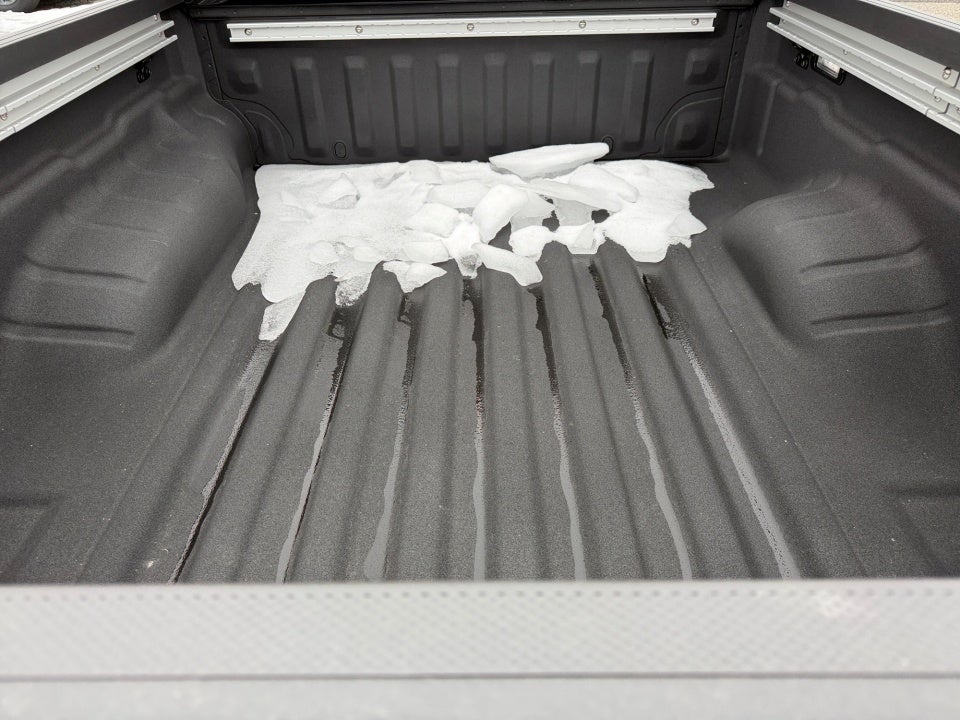 2026 Nissan Frontier Crew Cab Long Bed SV 4x2