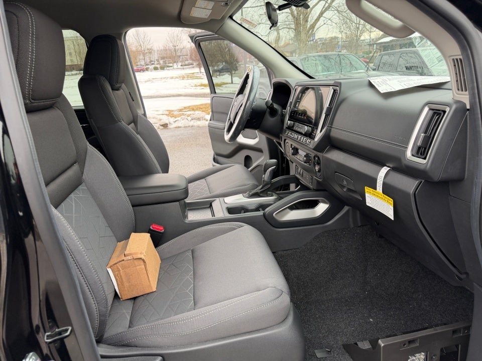 2026 Nissan Frontier Crew Cab Long Bed SV 4x2