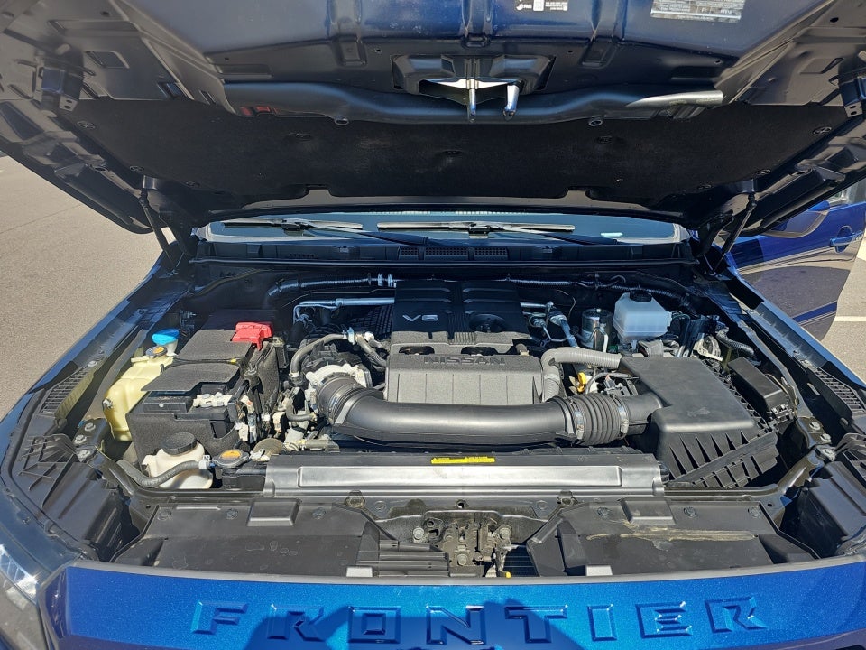 2023 Nissan Frontier Crew Cab Long Bed SV 4x4
