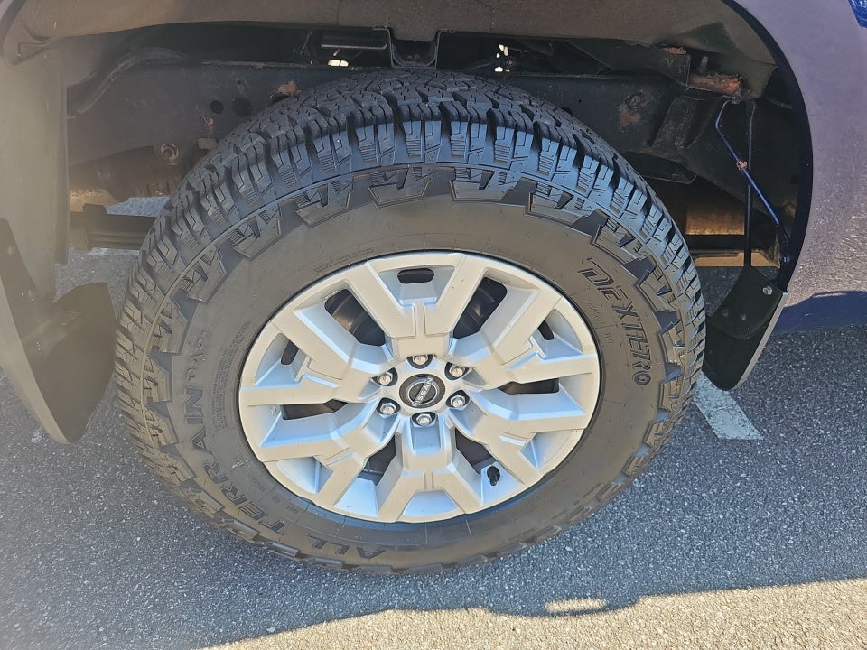 2023 Nissan Frontier Crew Cab Long Bed SV 4x4