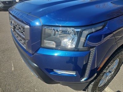 2023 Nissan Frontier Crew Cab Long Bed SV 4x4