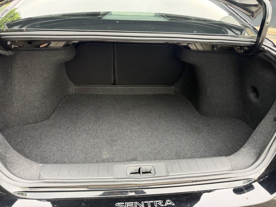 2023 Nissan Sentra SV Xtronic CVT