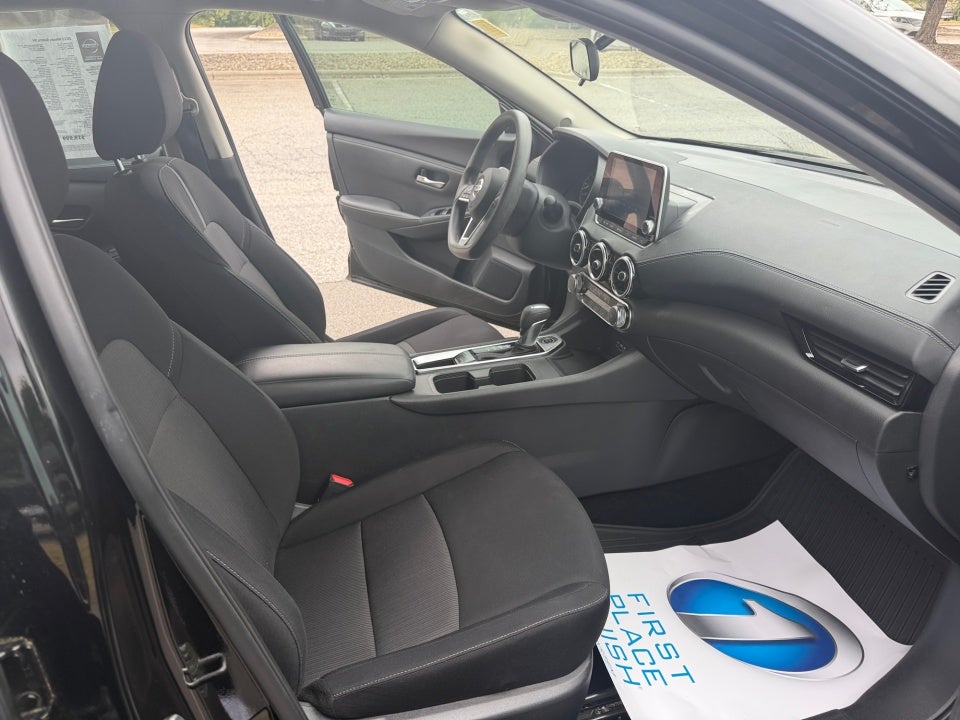 2023 Nissan Sentra SV Xtronic CVT