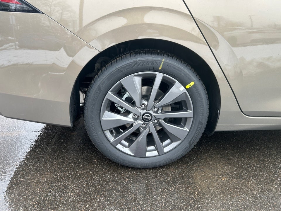 2026 Nissan Sentra SL