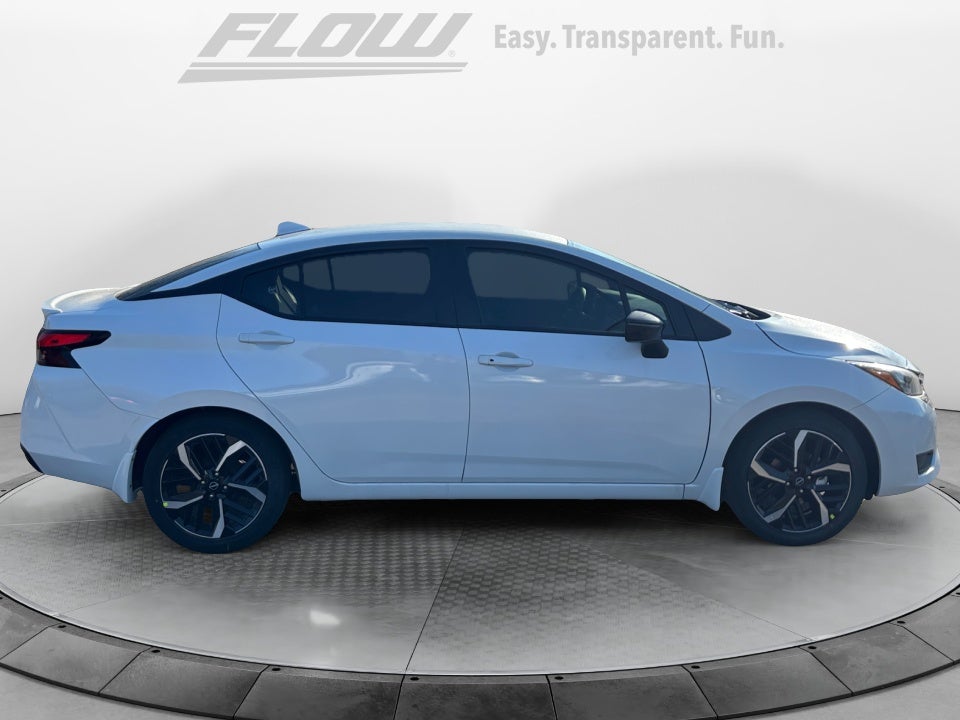 2025 Nissan Versa 1.6 SR