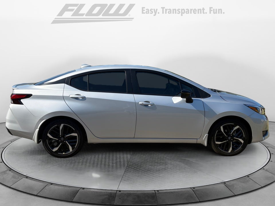 2025 Nissan Versa SR