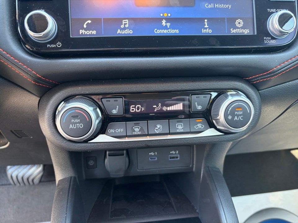 2025 Nissan Versa SR