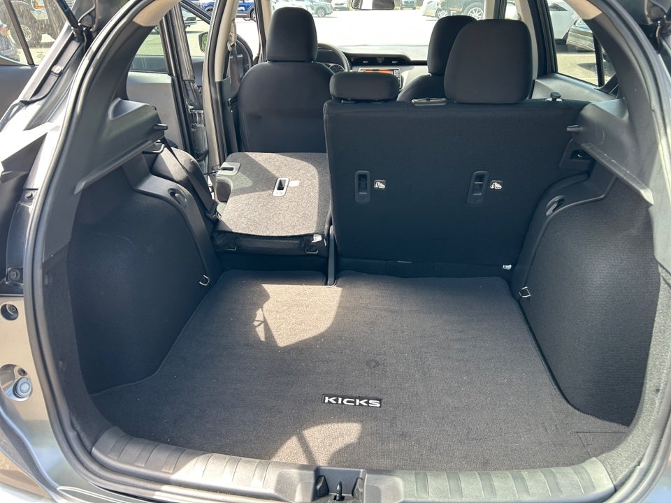 2025 Nissan Kicks Play S