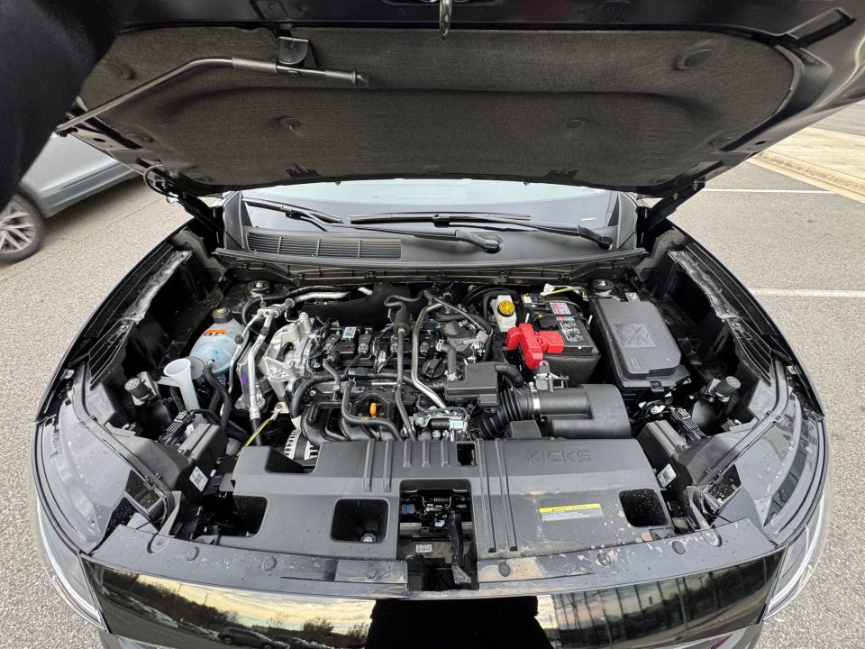 2026 Nissan Kicks SV