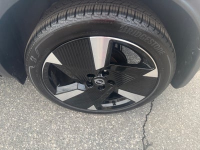 2025 Nissan Kicks SR Intelligent AWD